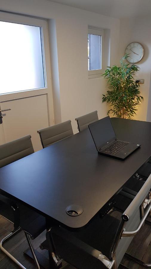 Suite Deluxe, Voyages D'Affaires. Saint-Nazaire  Luaran gambar